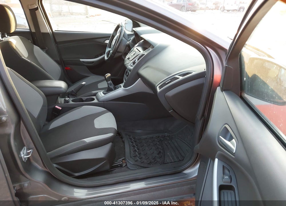 2012 FORD FOCUS SE VIN: 1FAHP3K25CL205255