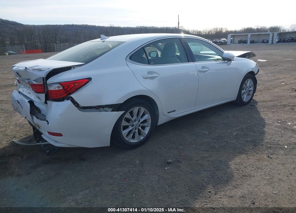 2013 LEXUS ES 300H VIN: JTHBW1GG7D2015765
