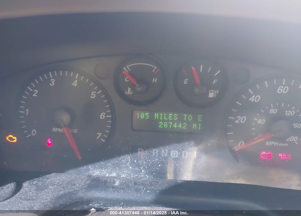 2004 FORD TAURUS SE VIN: 1FAFP53U54A132419