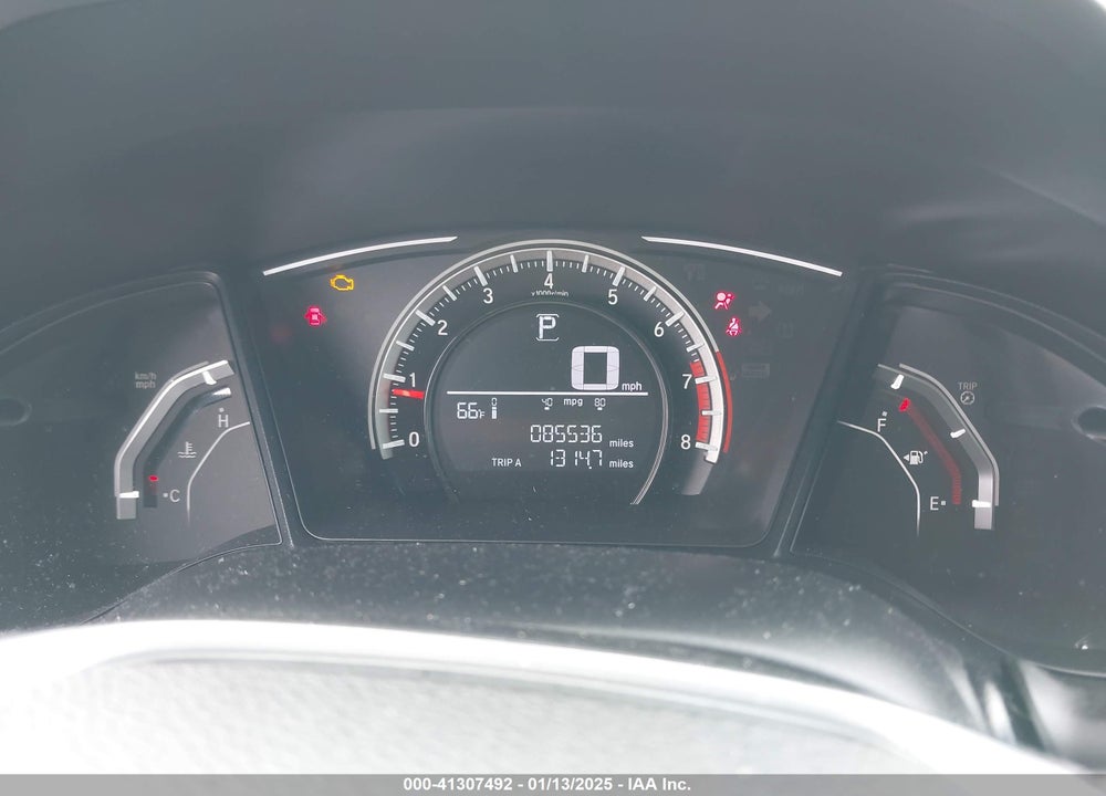 2018 HONDA CIVIC LX VIN: 19XFC2F58JE043736