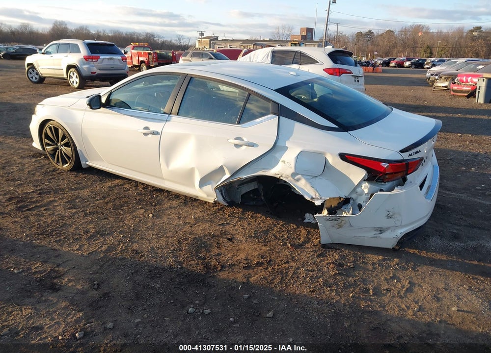 2022 NISSAN ALTIMA SR INTELLIGENT AWD VIN: 1N4BL4CW1NN340846
