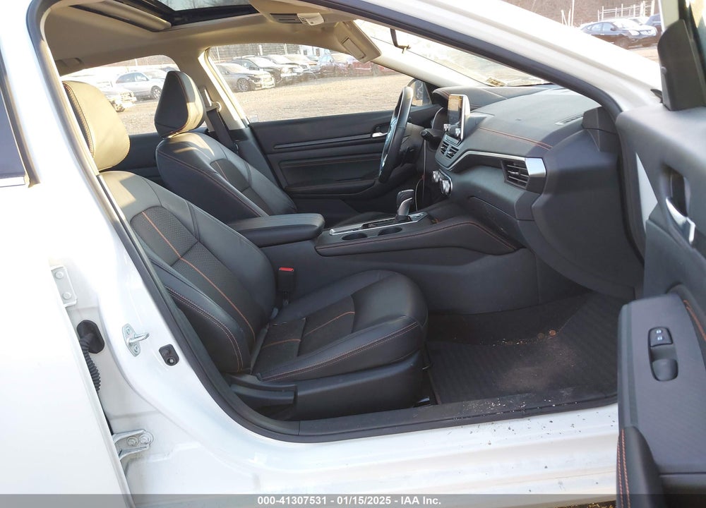 2022 NISSAN ALTIMA SR INTELLIGENT AWD VIN: 1N4BL4CW1NN340846