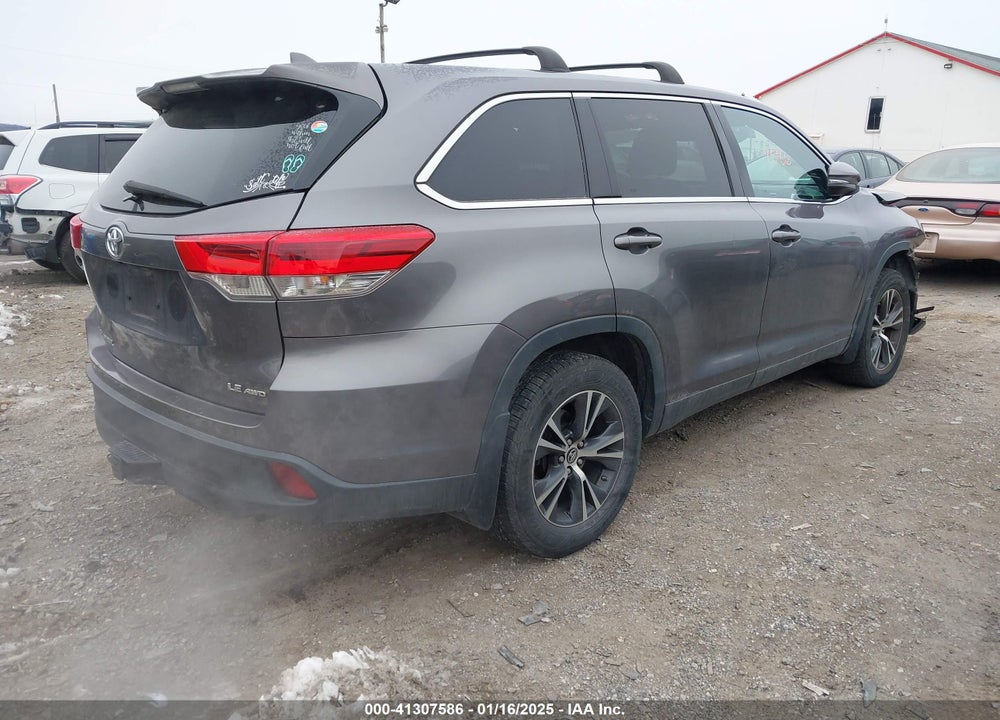 2019 TOYOTA HIGHLANDER LE PLUS VIN: 5TDBZRFH4KS702662