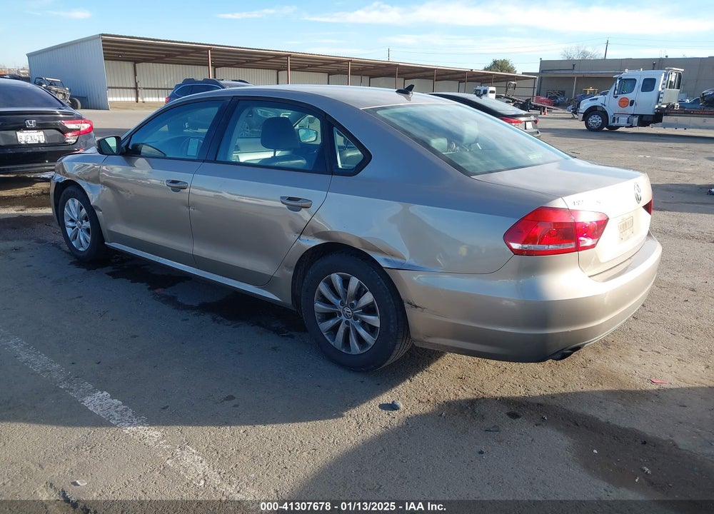 2015 VOLKSWAGEN PASSAT 1.8T WOLFSBURG EDITION VIN: 1VWAT7A35FC011772