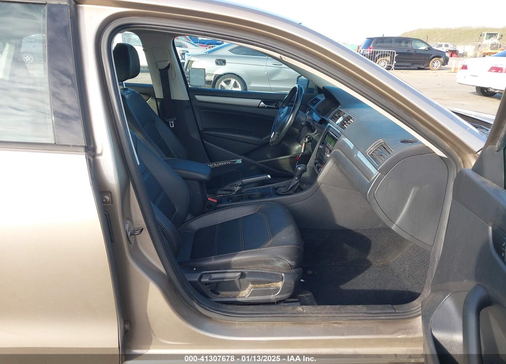 2015 VOLKSWAGEN PASSAT 1.8T WOLFSBURG EDITION VIN: 1VWAT7A35FC011772