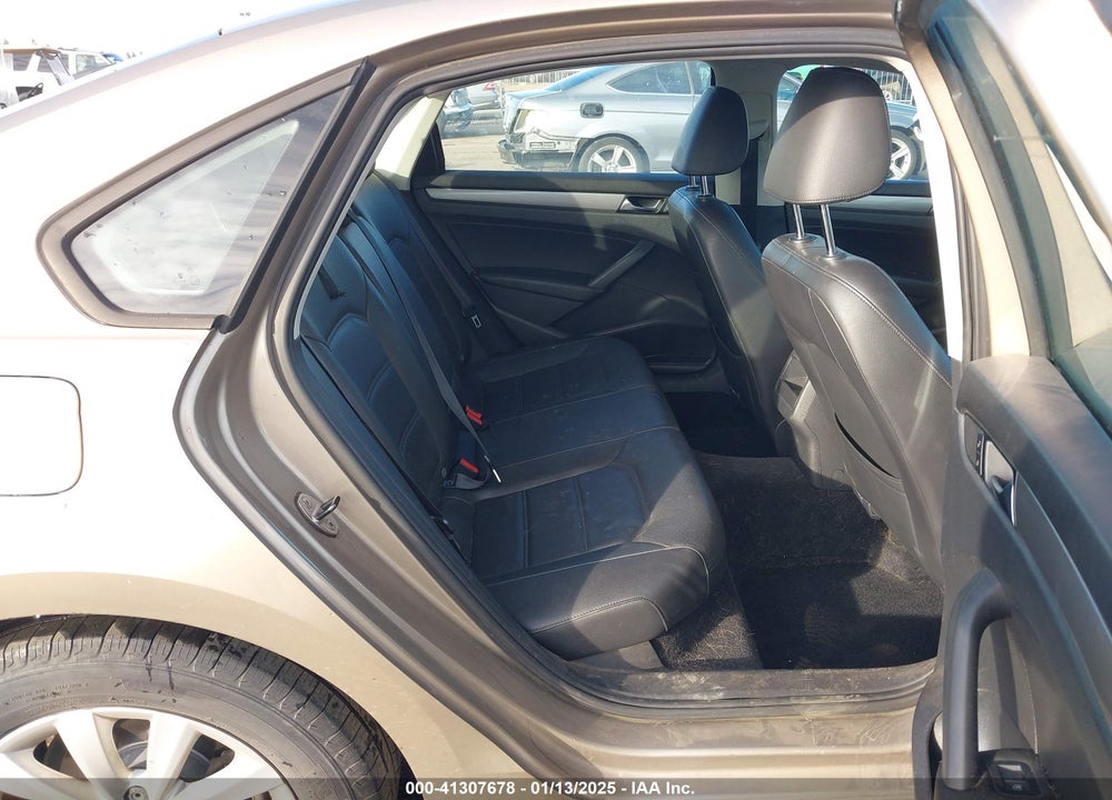 2015 VOLKSWAGEN PASSAT 1.8T WOLFSBURG EDITION VIN: 1VWAT7A35FC011772