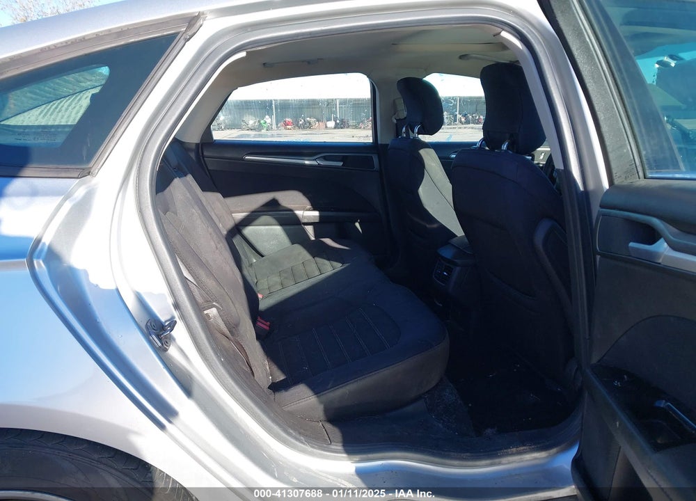 2013 FORD FUSION VIN: 3FA6P0H71DR117086