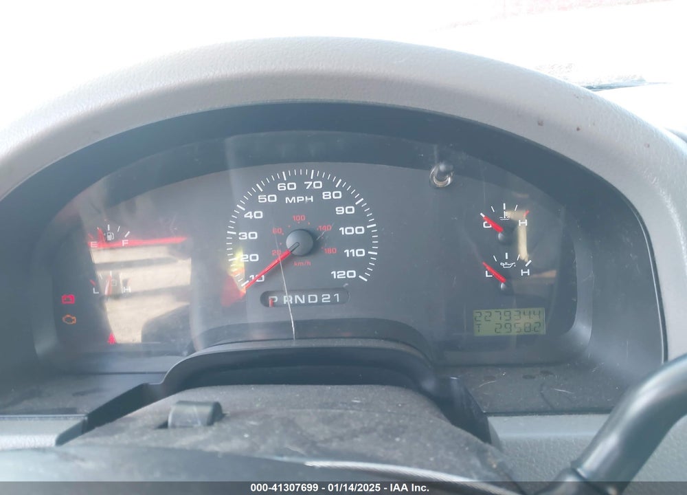 2005 FORD F-150 STX/XLT VIN: 1FTRX02W05KC48863