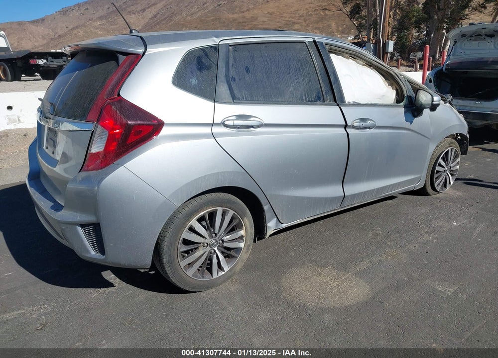2017 HONDA FIT EX VIN: JHMGK5H70HS000537