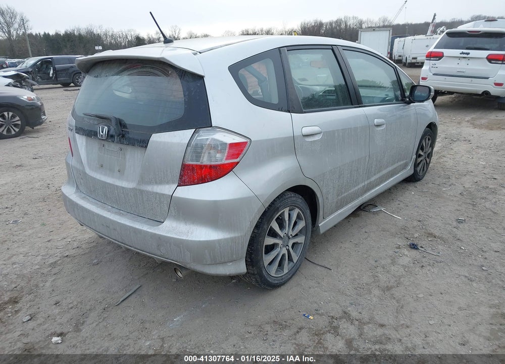 2012 HONDA FIT SPORT VIN: JHMGE8H59CC029867