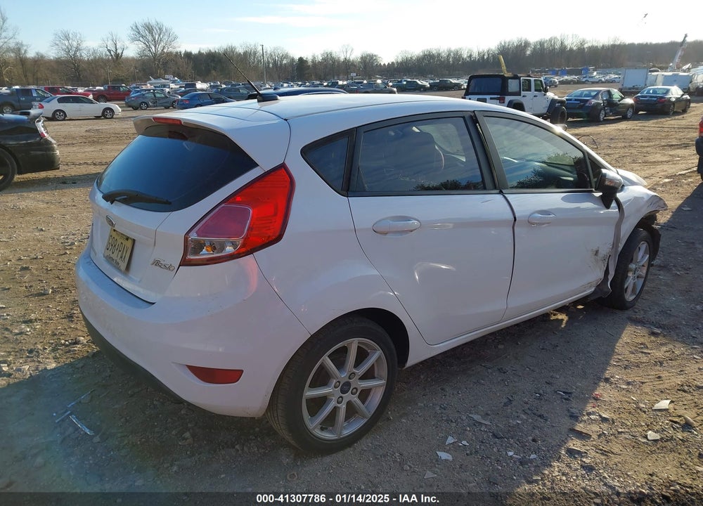 2016 FORD FIESTA VIN: 3FADP4EJ1GM133806