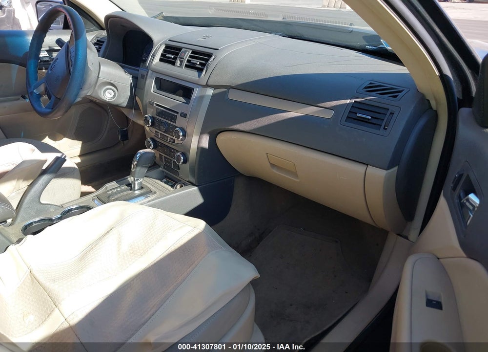 2010 FORD FUSION VIN: 3FAHP0HA0AR189011