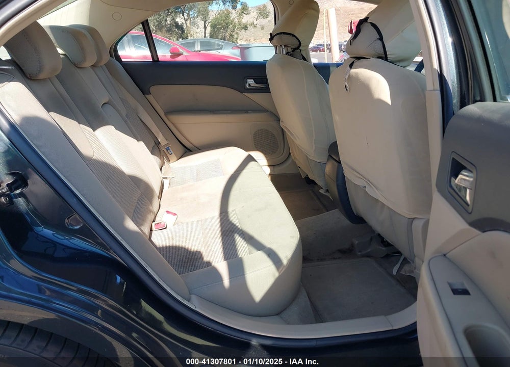 2010 FORD FUSION VIN: 3FAHP0HA0AR189011
