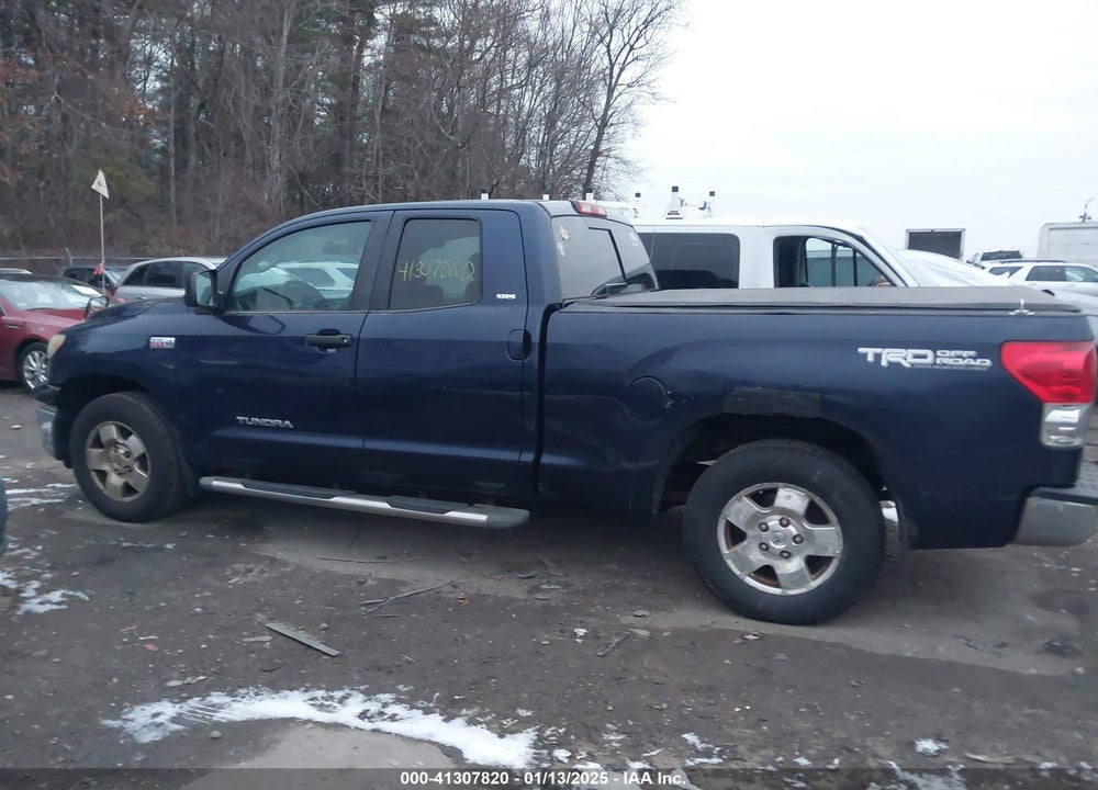 2007 TOYOTA TUNDRA SR5 5.7L V8 VIN: 5TFBV54157X012236