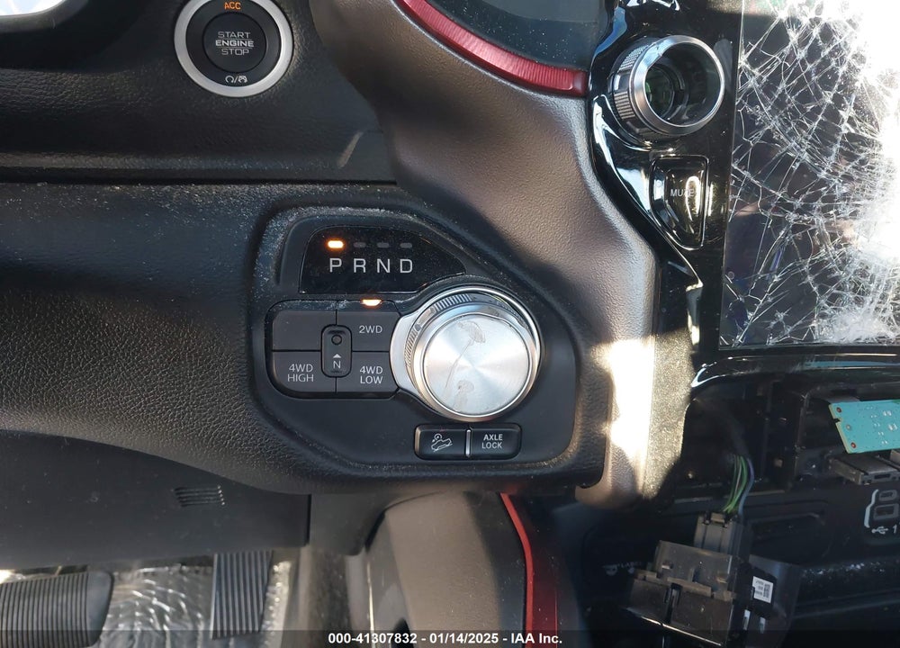 2019 RAM 1500 VIN: 1C6SRFLT2KN900600