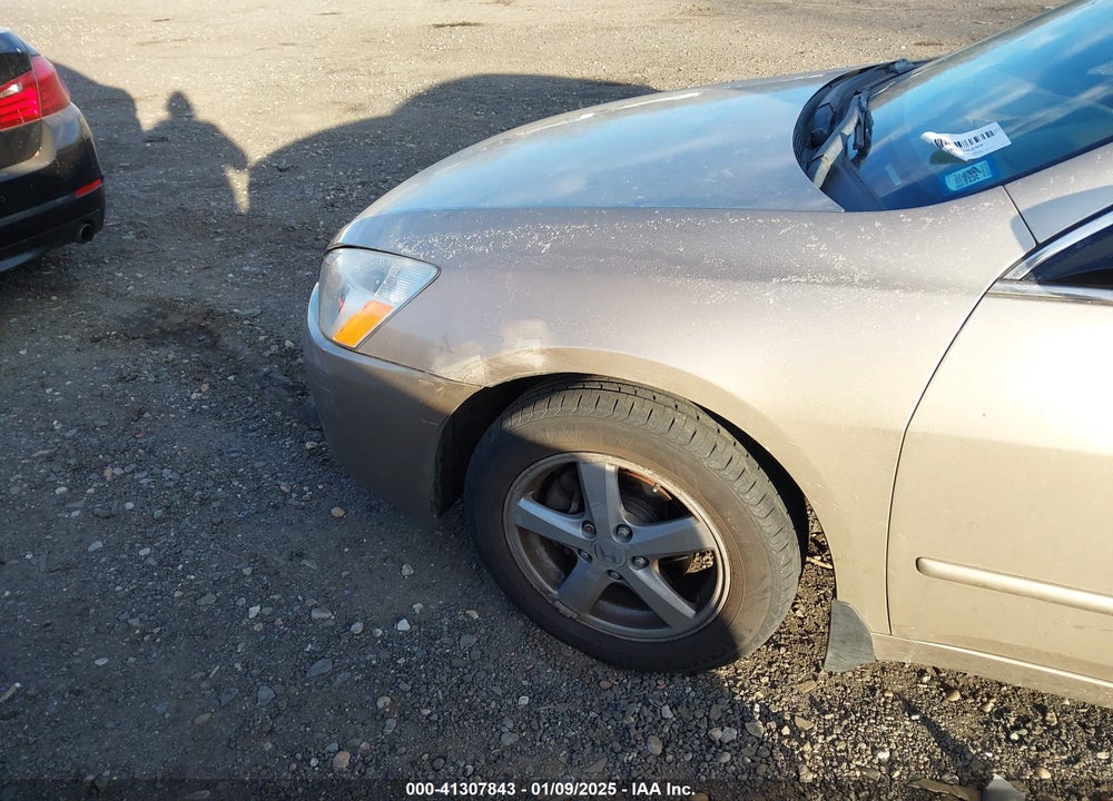 2004 HONDA ACCORD 2.4 EX VIN: 1HGCM566X4A028643