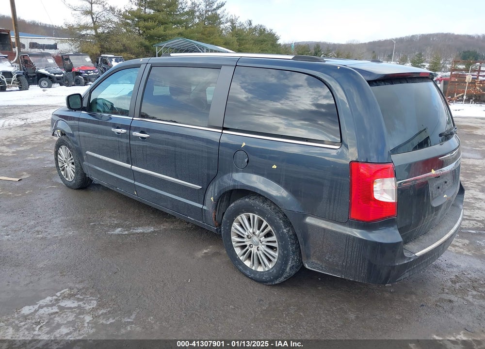 2014 CHRYSLER TOWN & COUNTRY TOURING-L 30TH ANNIVERSARY VIN: 2C4RC1CG5ER330310