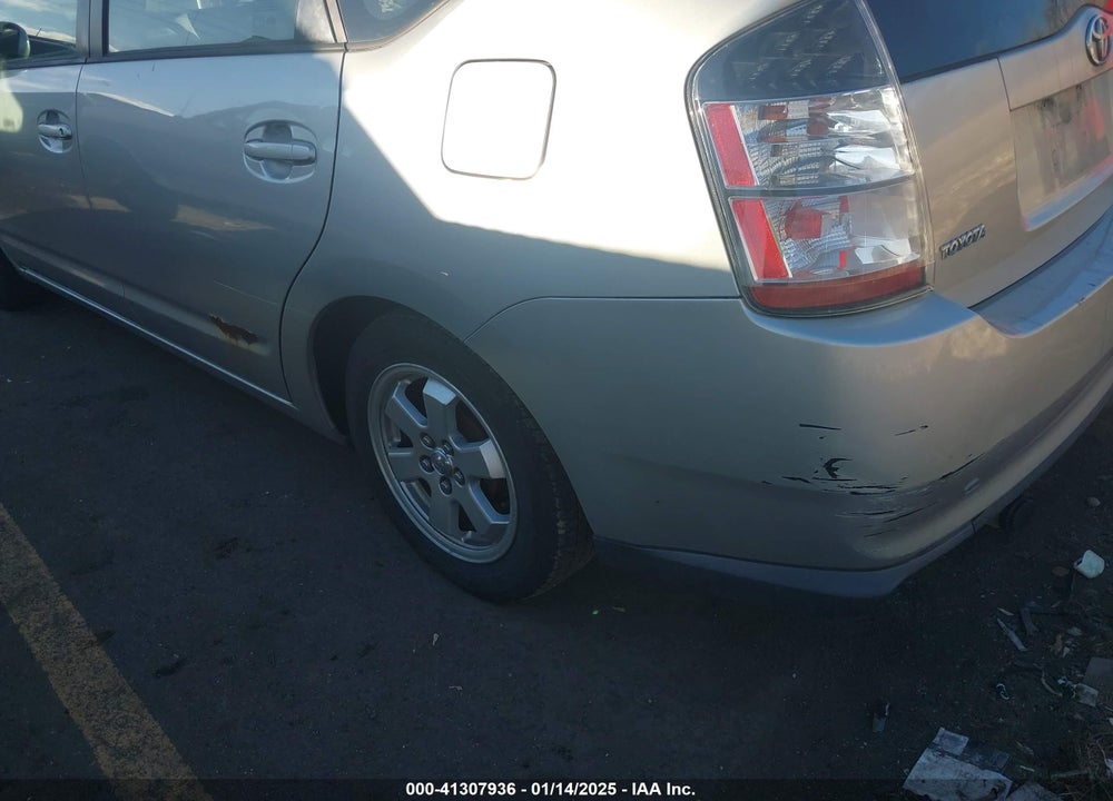 2005 TOYOTA PRIUS VIN: JTDKB22U653056108