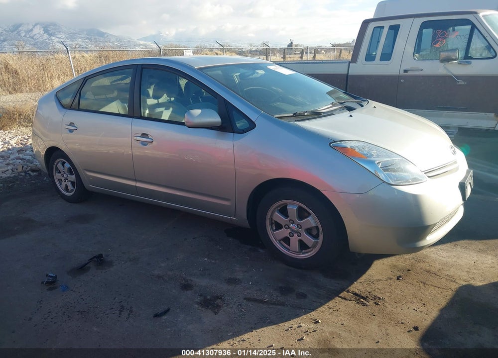 2005 TOYOTA PRIUS VIN: JTDKB22U653056108