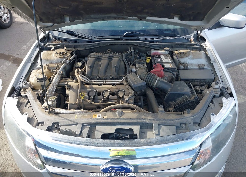 2011 FORD FUSION VIN: 3FAHP0JG5BR286768