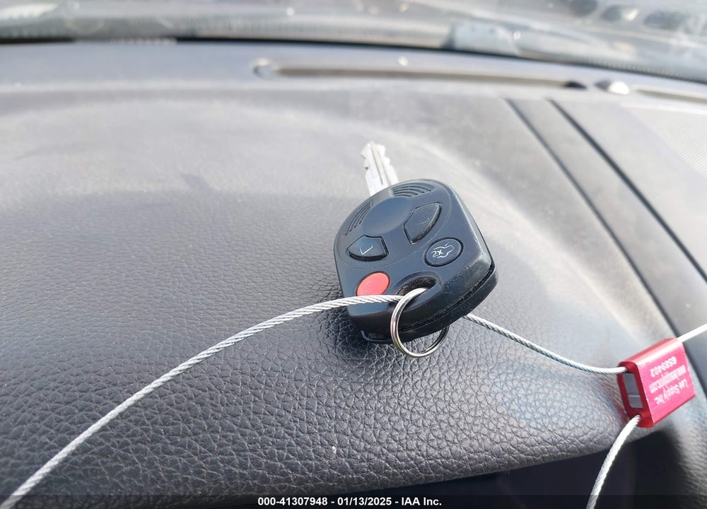 2011 FORD FUSION VIN: 3FAHP0JG5BR286768