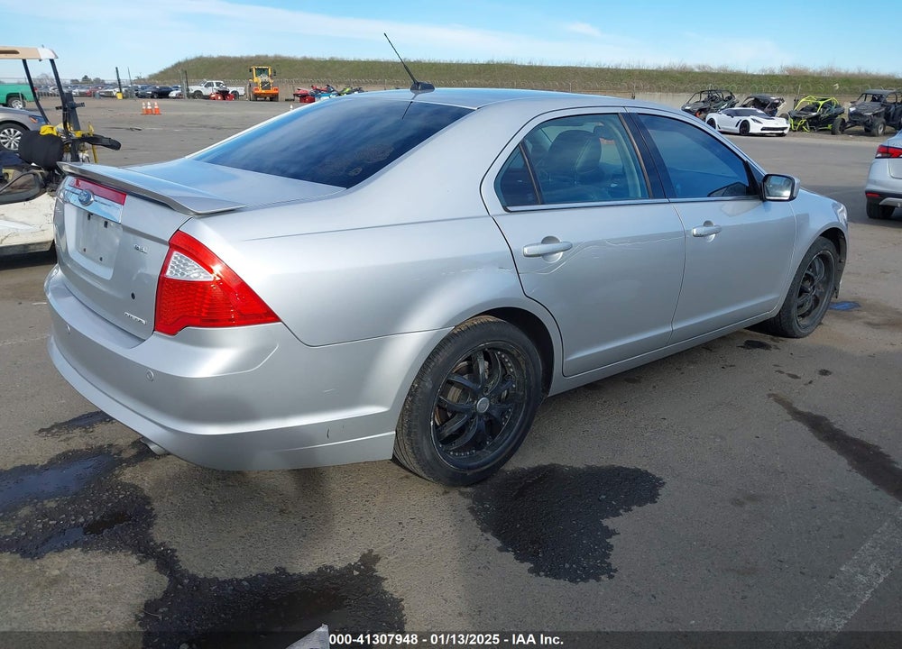 2011 FORD FUSION VIN: 3FAHP0JG5BR286768