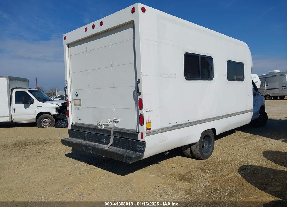1998 CHEVROLET CUTAWAY COMMERCIAL VIN: 1GBJG31J9W1016830