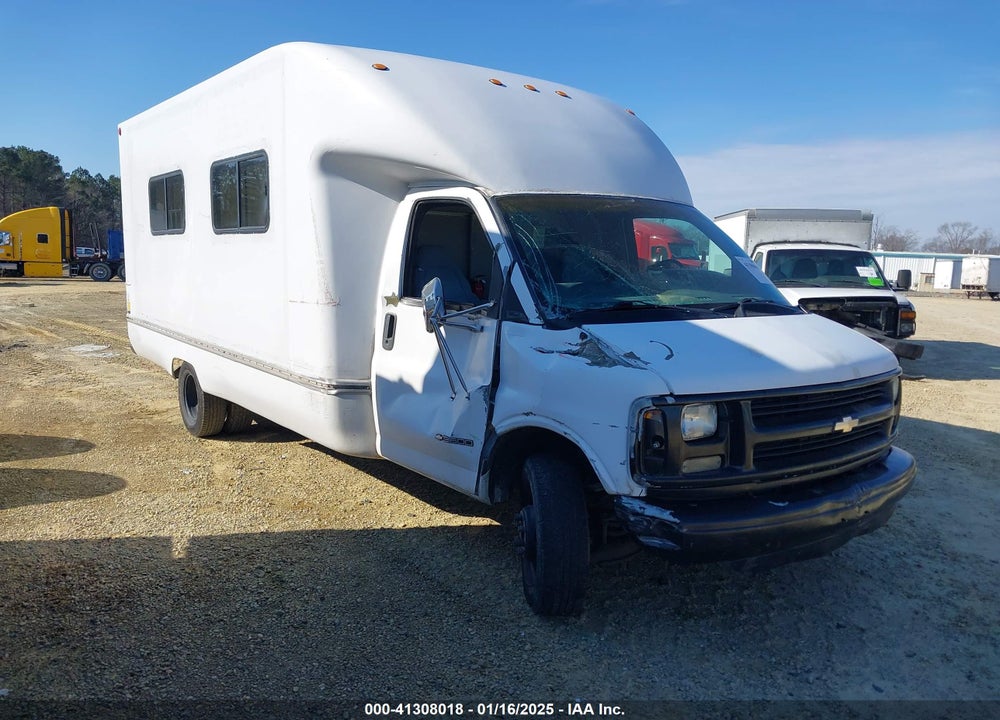 1998 CHEVROLET CUTAWAY COMMERCIAL VIN: 1GBJG31J9W1016830