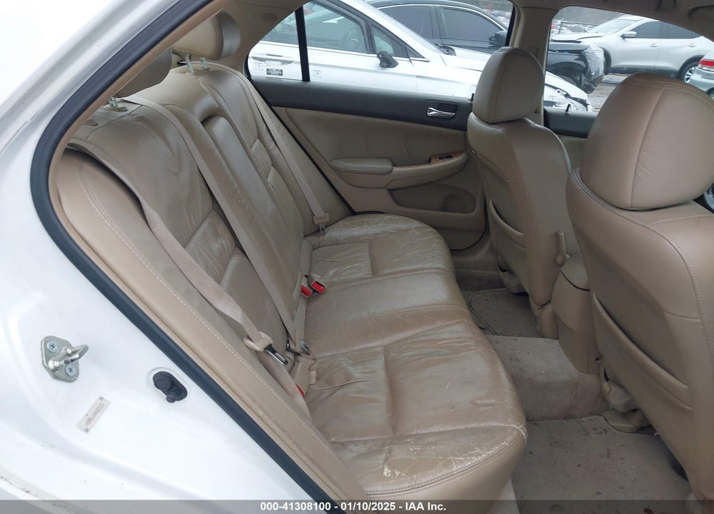 2004 HONDA ACCORD 3.0 EX VIN: 1HGCM66584A053232