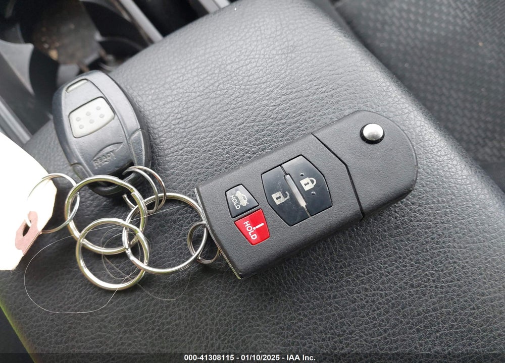 2010 MAZDA 3 I TOURING VIN: JM1BL1SG7A1169833
