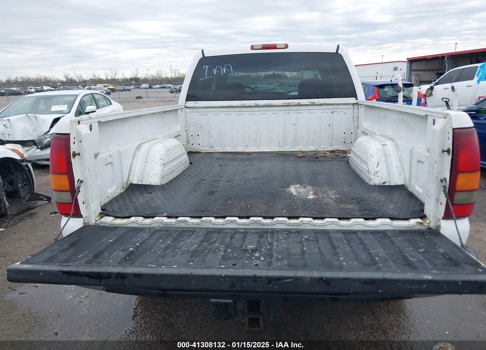 2002 CHEVROLET SILVERADO 1500HD LS VIN: 1GCGC13U42F242249
