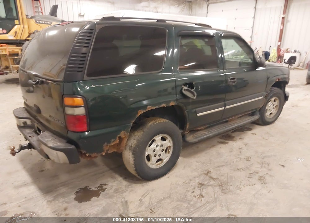 2004 CHEVROLET TAHOE LS VIN: 1GNEK13Z34J238495