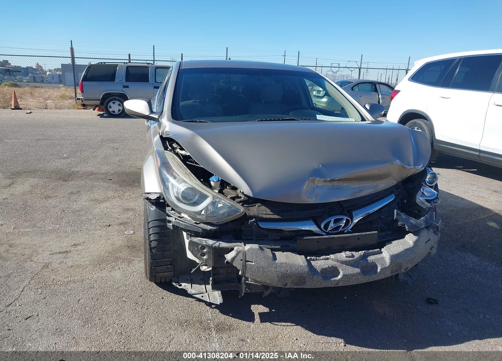 2016 HYUNDAI ELANTRA SE VIN: 5NPDH4AE0GH720147