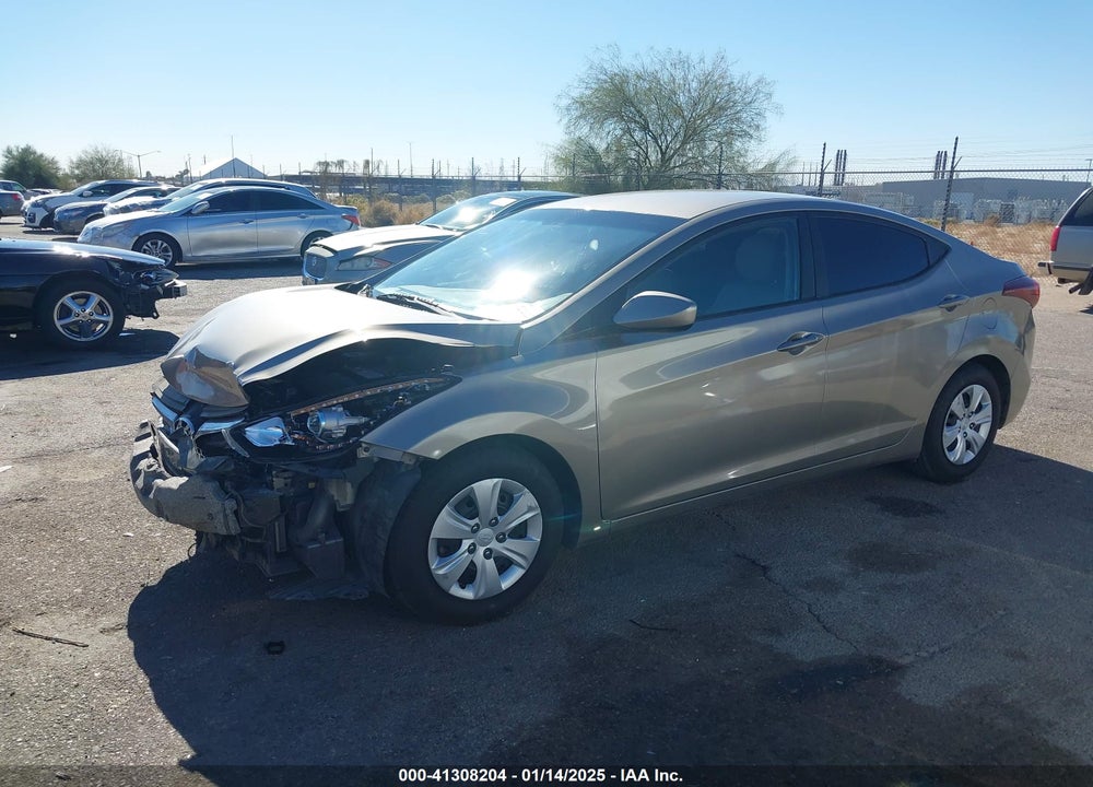 2016 HYUNDAI ELANTRA SE VIN: 5NPDH4AE0GH720147