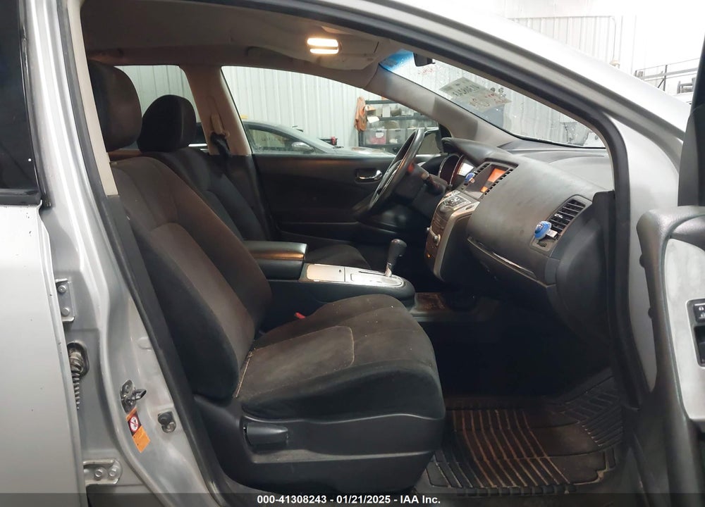 2009 NISSAN MURANO S VIN: JN8AZ18W09W214705