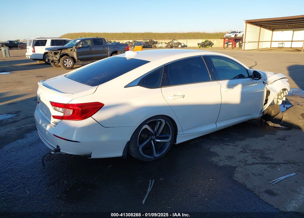 2018 HONDA ACCORD VIN: 1HGCV2F3XJA030552