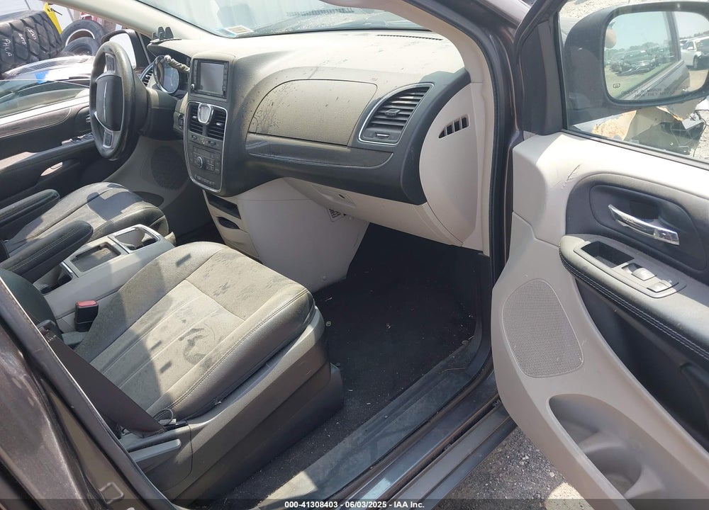 2016 CHRYSLER TOWN & COUNTRY TOURING VIN: 2C4RC1BG3GR110927