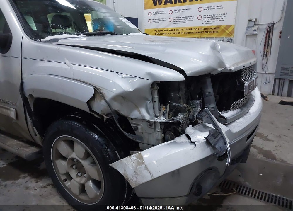 2011 GMC SIERRA 1500 VIN: 3GTP2WE26BG190830