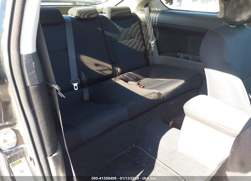 2006 SCION TC VIN: JTKDE177260080902