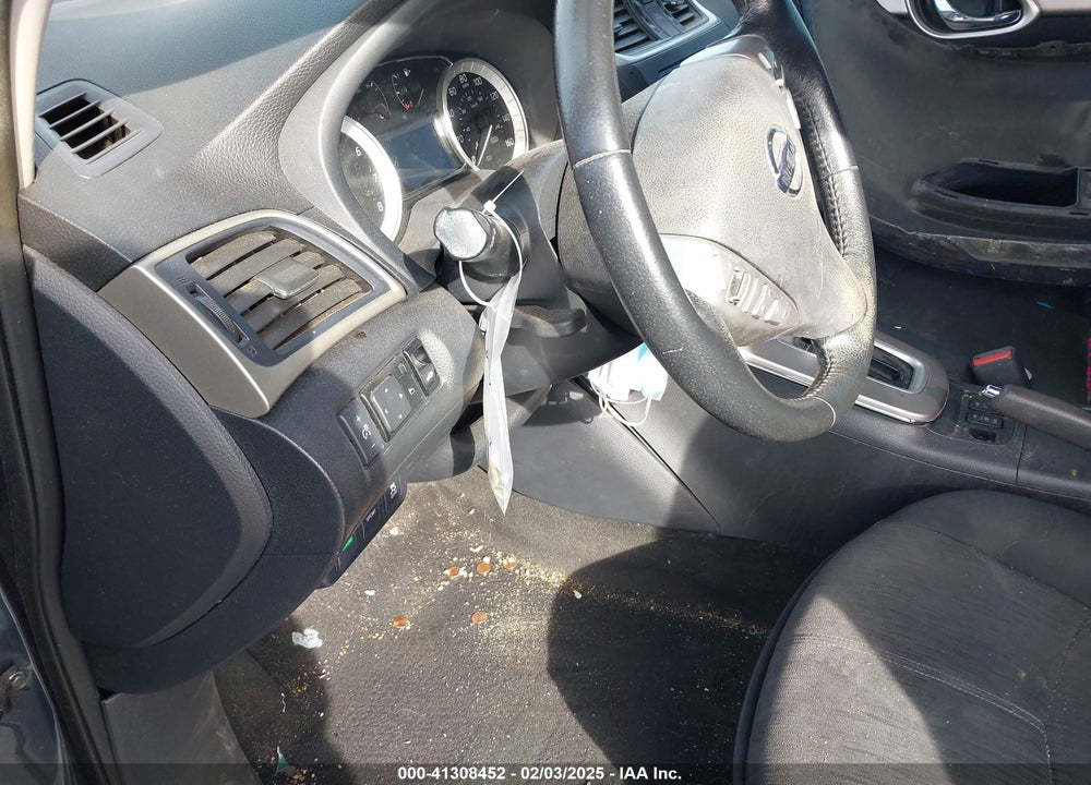 2015 NISSAN SENTRA SV VIN: 3N1AB7AP2FY271114