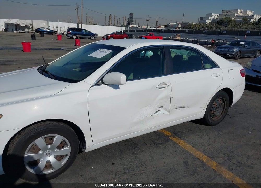 2007 TOYOTA CAMRY LE VIN: 4T1BE46K17U555760