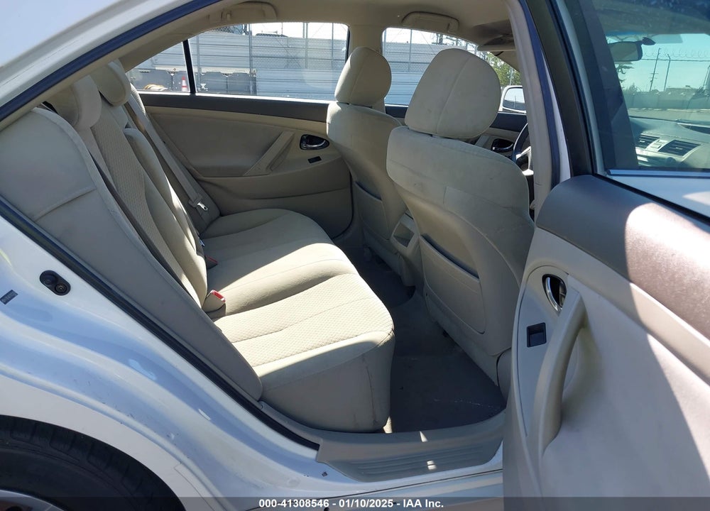 2007 TOYOTA CAMRY LE VIN: 4T1BE46K17U555760
