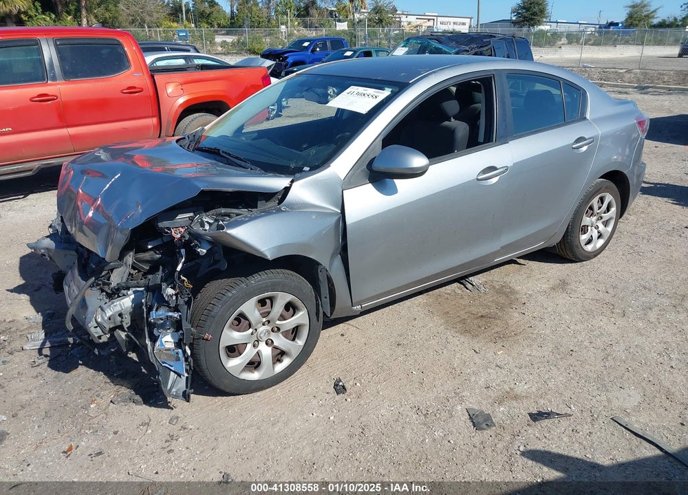 2013 MAZDA 3 VIN: JM1BL1U89D1708401