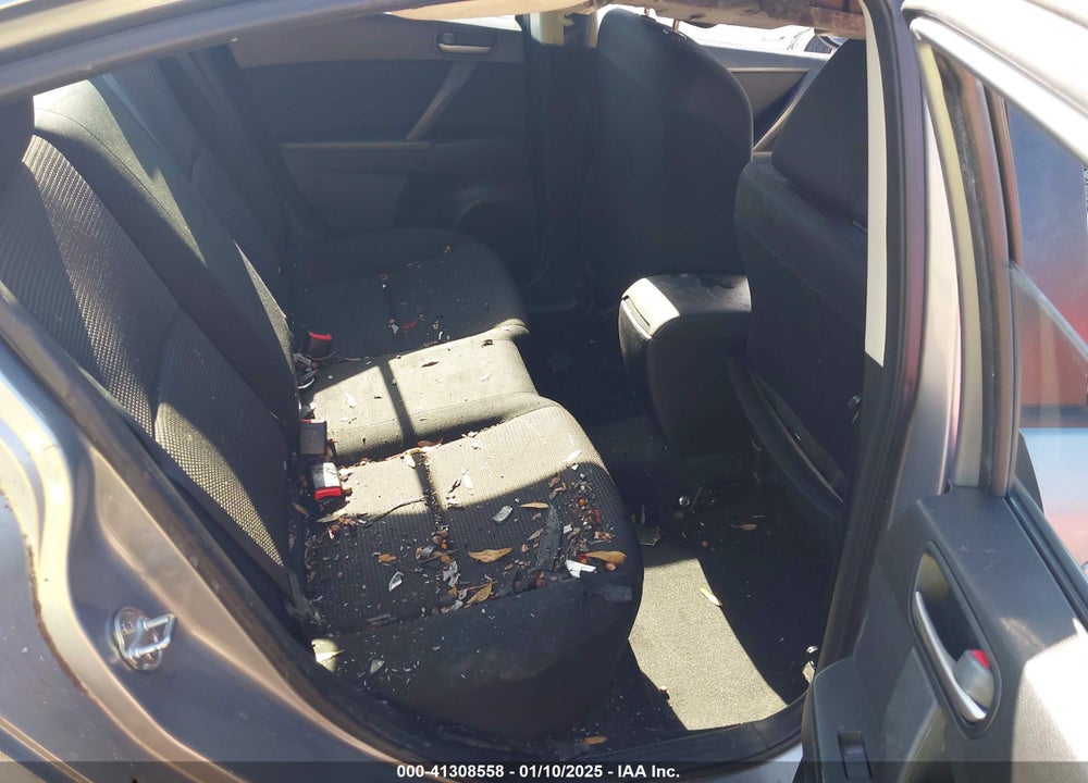 2013 MAZDA 3 VIN: JM1BL1U89D1708401