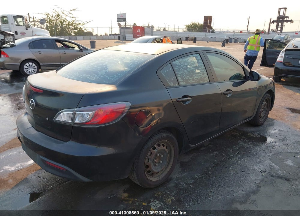 2010 MAZDA 3 I SPORT VIN: JM1BL1SF2A1202762
