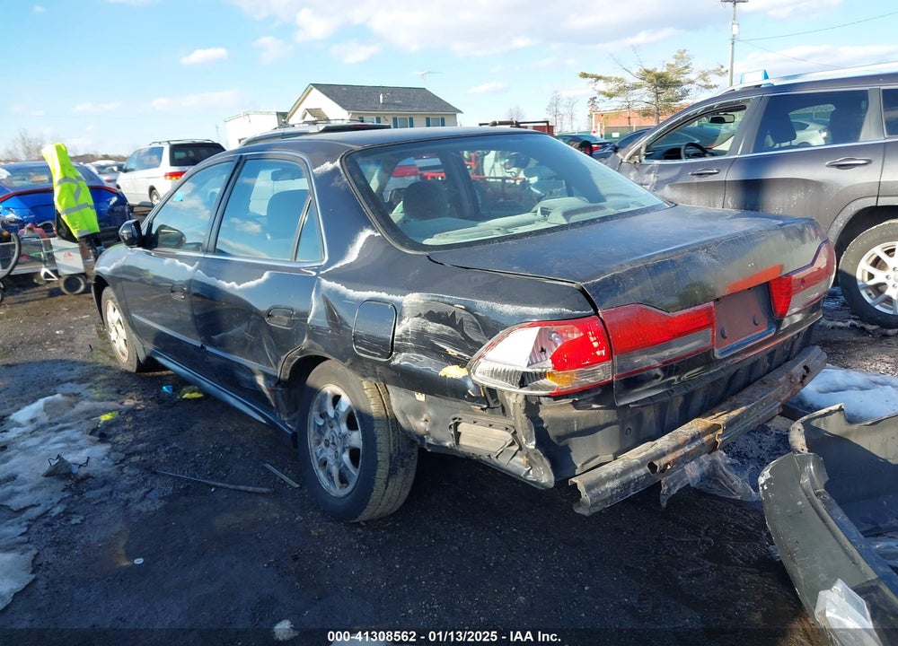 2001 HONDA ACCORD 2.3 EX VIN: 1HGCG566X1A052802