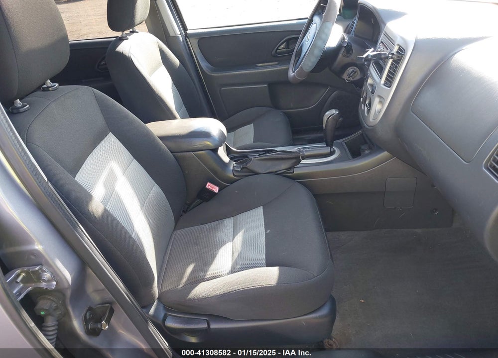 2007 FORD ESCAPE XLT/XLT SPORT VIN: 1FMYU93147KA75469