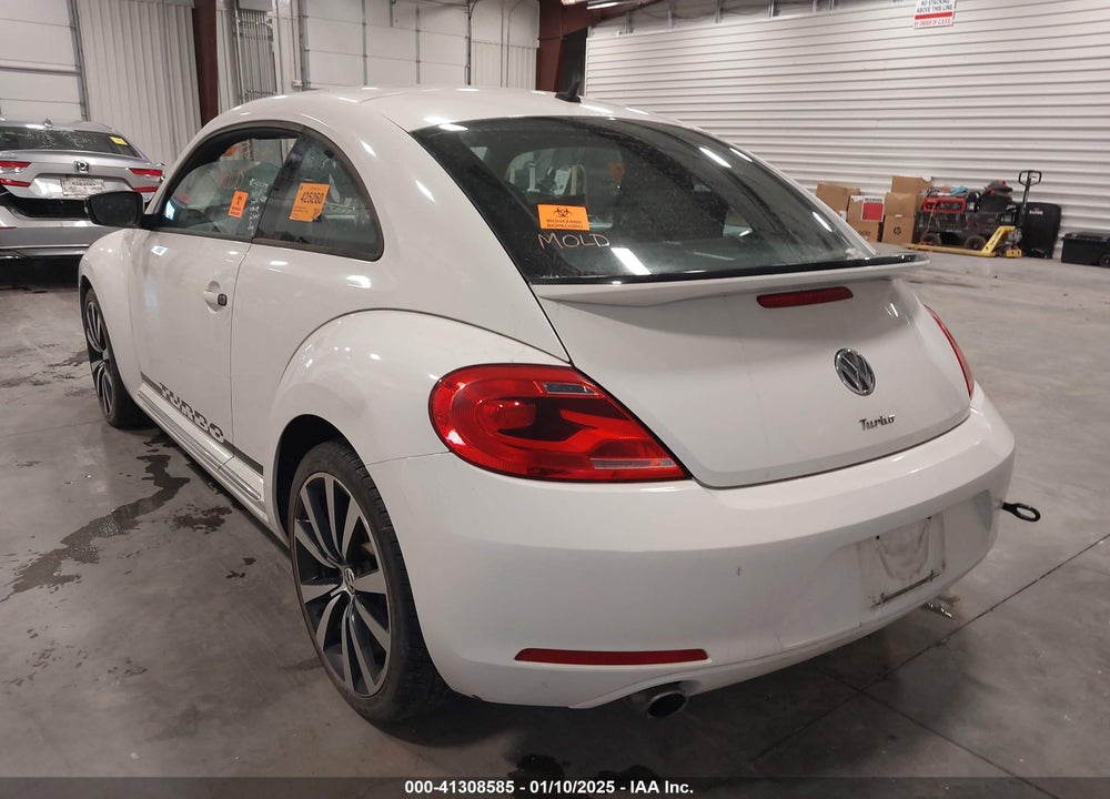 2012 VOLKSWAGEN BEETLE 2.0T TURBO LAUNCH EDITION VIN: 3VWVA7AT5CM604095