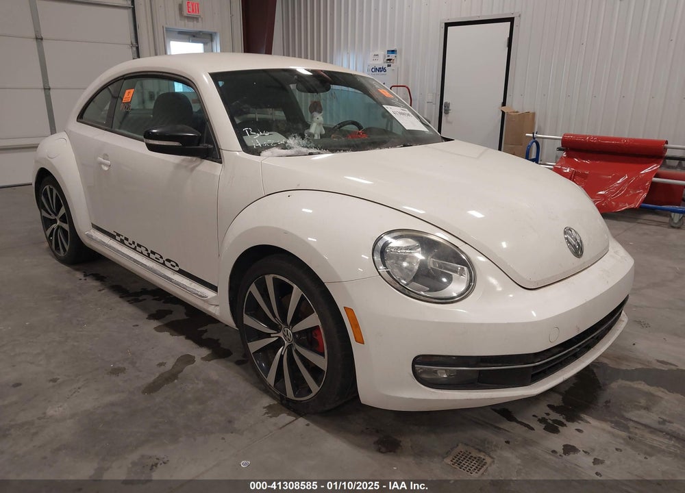 2012 VOLKSWAGEN BEETLE 2.0T TURBO LAUNCH EDITION VIN: 3VWVA7AT5CM604095