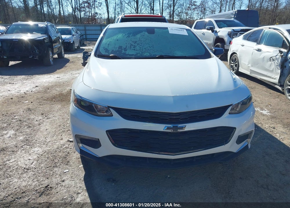 2018 CHEVROLET MALIBU VIN: 1G1ZD5ST2JF257183